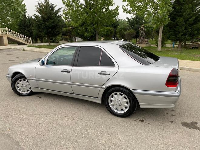 Mercedes C 220 1999, 267,000 km - 2.2 l - Xaçmaz