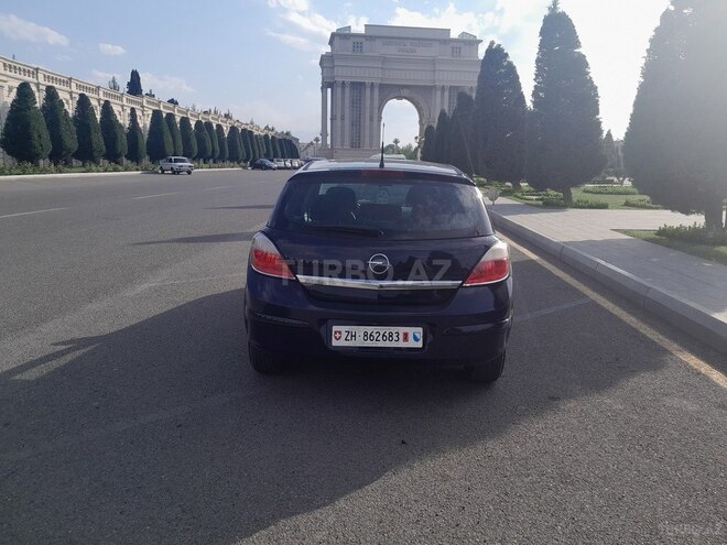 Opel Astra 2006, 170,000 km - 1.4 l - Gəncə