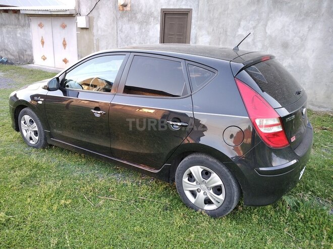 Hyundai i30 2010, 194,000 km - 1.4 l - Zaqatala