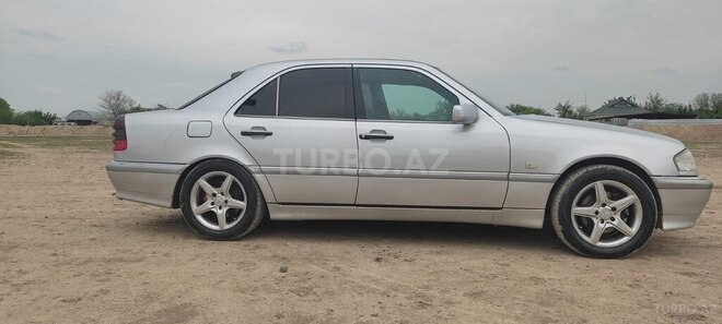 Mercedes C 240 2000, 280,000 km - 2.4 l - Ağcabədi