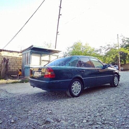 Mercedes C 220 1996, 387,209 km - 2.2 л - Bərdə