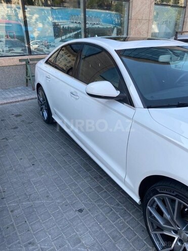 Audi A6 2015, 206,000 km - 2.0 l - Bakı