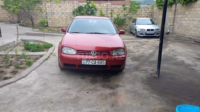 Volkswagen Golf 2001, 225,800 km - 1.6 l - Yevlax