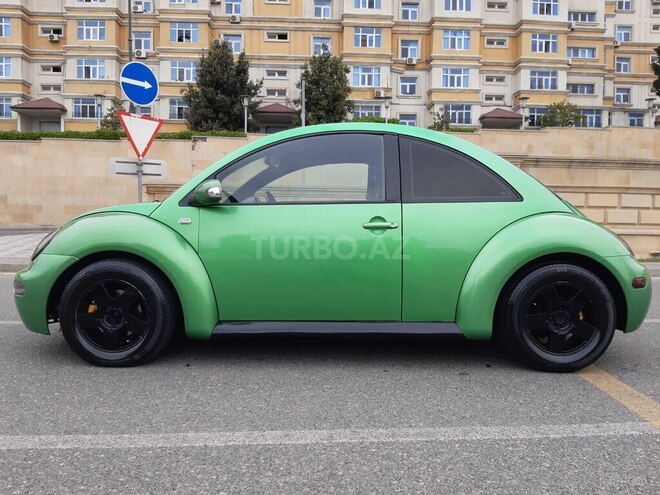 Volkswagen Beetle 2000, 196,000 km - 2.0 л - Bakı