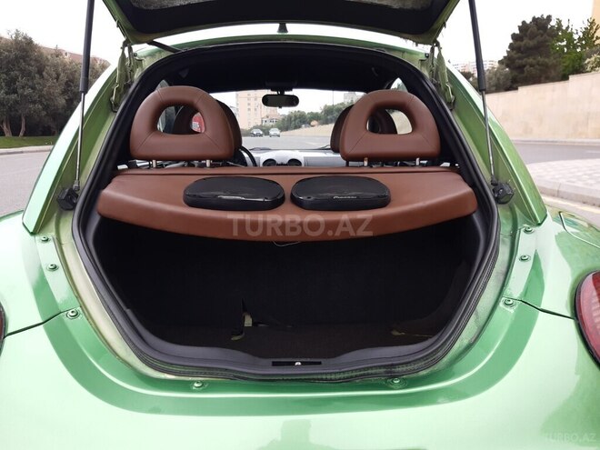 Volkswagen Beetle 2000, 196,000 km - 2.0 л - Bakı