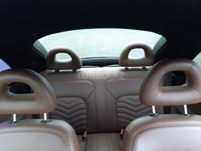 Volkswagen Beetle 2000, 196,000 km - 2.0 л - Bakı