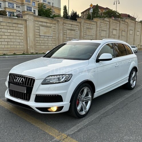 Audi Q7 2014, 135,000 km - 3.0 l - Bakı