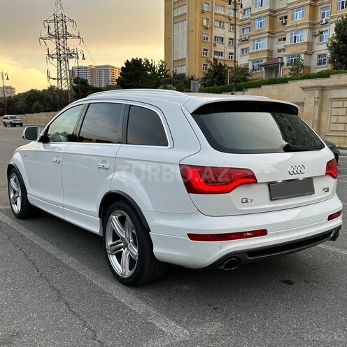 Audi Q7 2014, 135,000 km - 3.0 l - Bakı