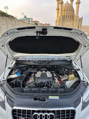 Audi Q7 2014, 135,000 km - 3.0 l - Bakı