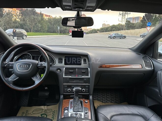 Audi Q7 2014, 135,000 km - 3.0 l - Bakı