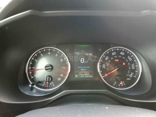 Toyota RAV4 2019, 67,676 km - 2.5 l - Gəncə