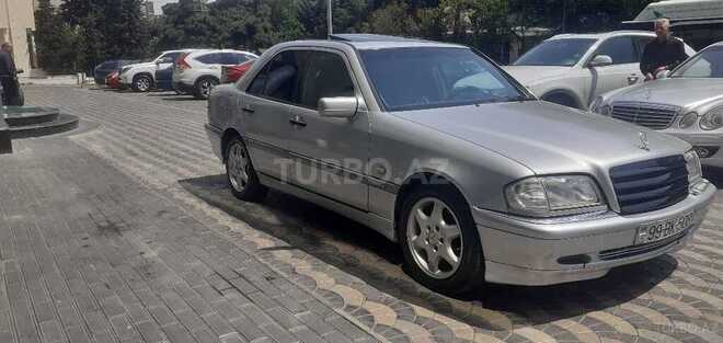 Mercedes C 180 1999, 324,000 km - 1.8 л - Bakı