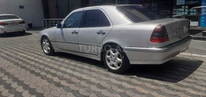 Mercedes C 180 1999, 324,000 km - 1.8 л - Bakı