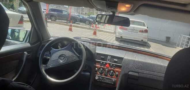 Mercedes C 180 1999, 324,000 km - 1.8 л - Bakı