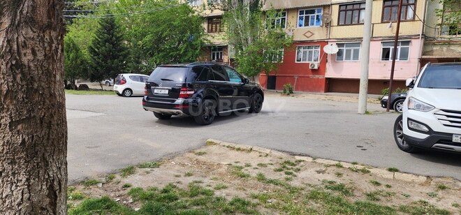 Mercedes ML 350 2009, 223,000 km - 3.5 l - Bakı