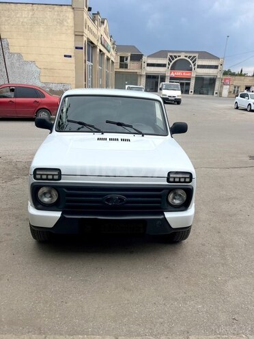 LADA (VAZ) Niva 2012, 275,000 km - 1.7 л - Salyan