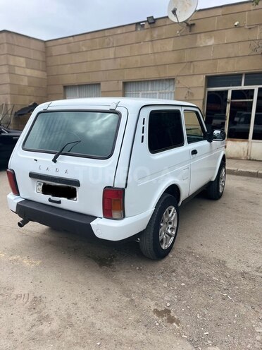 LADA (VAZ) Niva 2012, 275,000 km - 1.7 л - Salyan