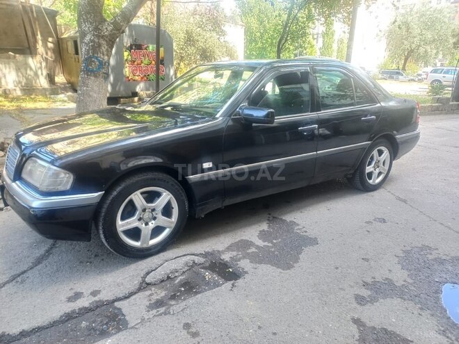 Mercedes C 200 1995, 250,000 km - 2.0 л - Bakı