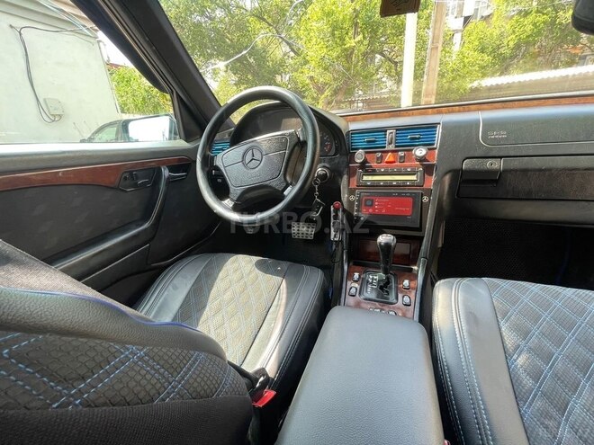 Mercedes C 230 1997, 410,000 km - 2.3 л - Sumqayıt