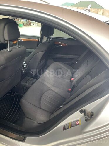 Mercedes E 220 2008, 289,000 km - 2.2 л - Bakı