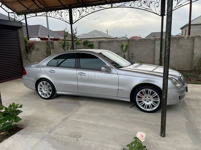 Mercedes E 220 2008, 289,000 km - 2.2 л - Bakı