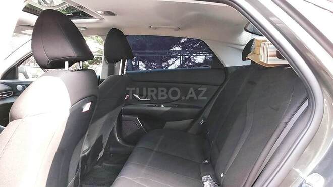 Hyundai Elantra 2021, 37,000 km - 1.6 l - Bakı