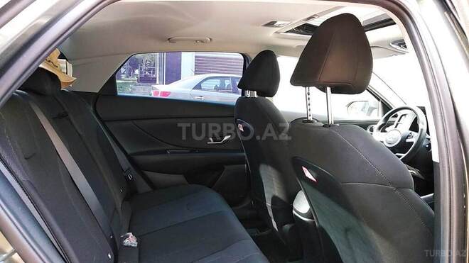 Hyundai Elantra 2021, 37,000 km - 1.6 l - Bakı