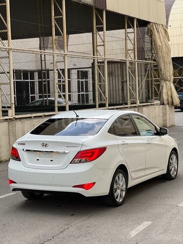 Hyundai Accent 2014, 171,000 km - 1.6 l - Bakı