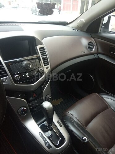 Chevrolet Cruze 2015, 272,343 km - 1.6 л - Bakı