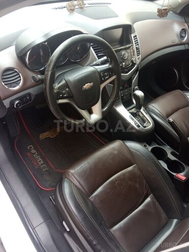 Chevrolet Cruze 2015, 272,343 km - 1.6 л - Bakı