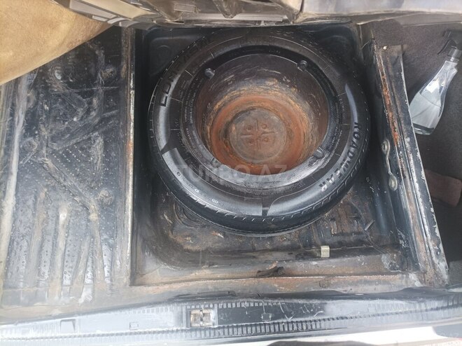Mercedes E 250 1990, 468,646 km - 2.5 л - Bakı