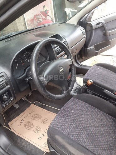 Opel Astra 1998, 386,025 km - 1.6 l - Quba