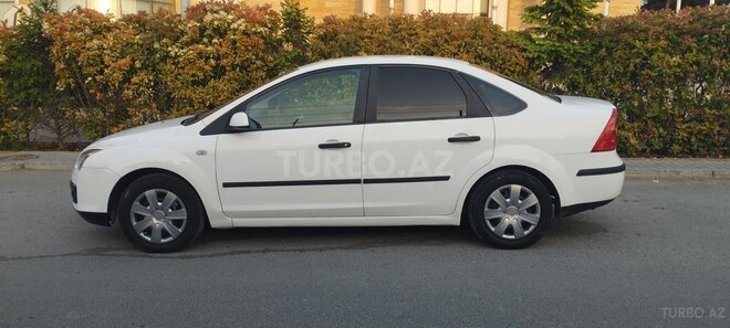 Ford Focus 2006, 256,000 km - 1.6 l - Bakı