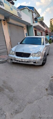 Mercedes C 320 2000, 236,541 km - 3.2 l - Bakı