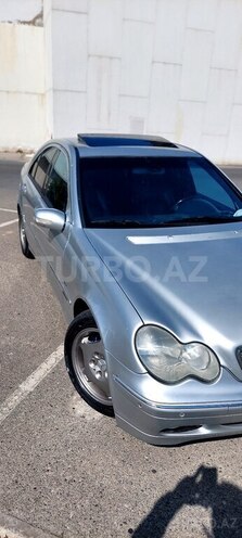 Mercedes C 320 2000, 236,541 km - 3.2 l - Bakı