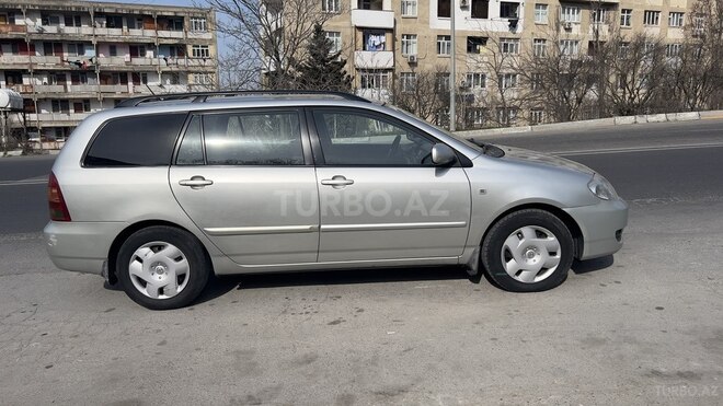 Toyota Corolla 2006, 370,000 km - 1.4 l - Bakı