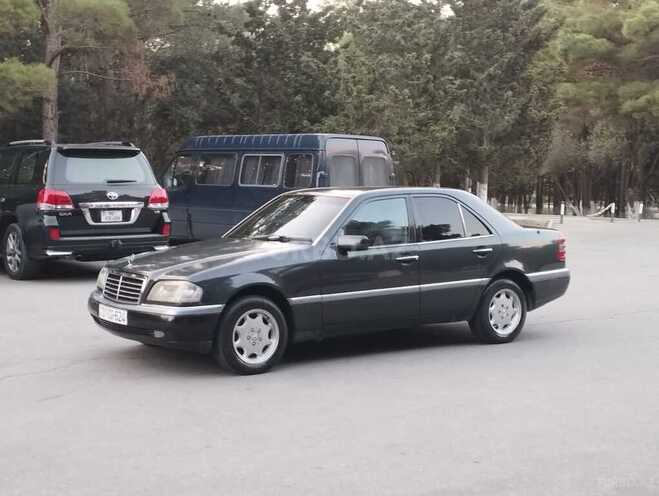 Mercedes C 220 1994, 321,000 km - 2.2 л - Sumqayıt
