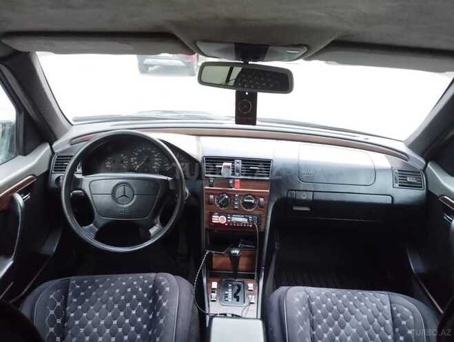 Mercedes C 220 1994, 321,000 km - 2.2 л - Sumqayıt