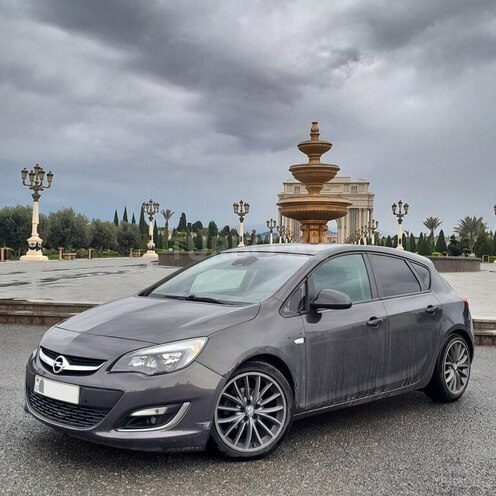 Opel Astra 2012, 117,000 km - 1.4 l - Gəncə