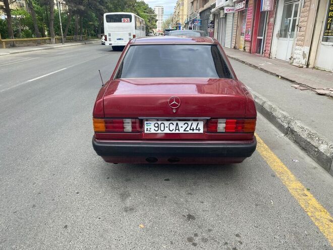 Mercedes 190 1991, 241,851 km - 2.0 л - Bakı