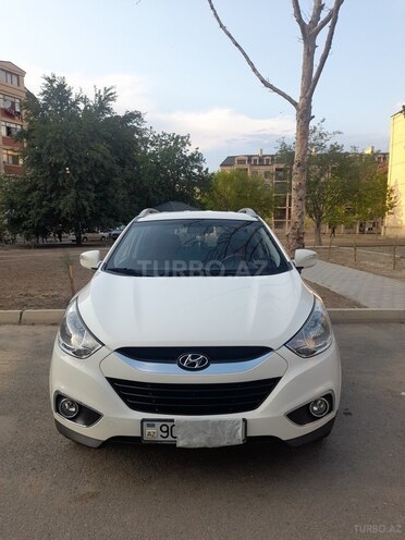 Hyundai ix35 2012, 67,400 km - 2.0 l - Naftalan