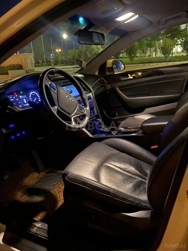 Hyundai Sonata 2016, 174,132 km - 2.0 л - Bakı