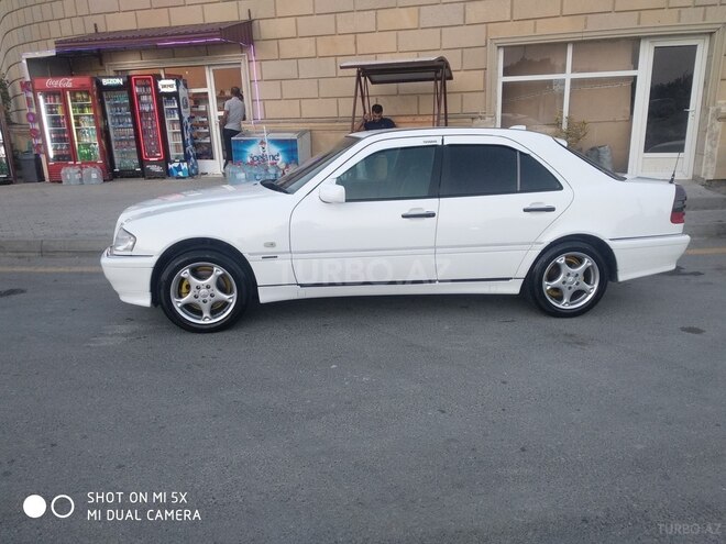 Mercedes C 220 1996, 575,000 km - 2.2 l - Bakı
