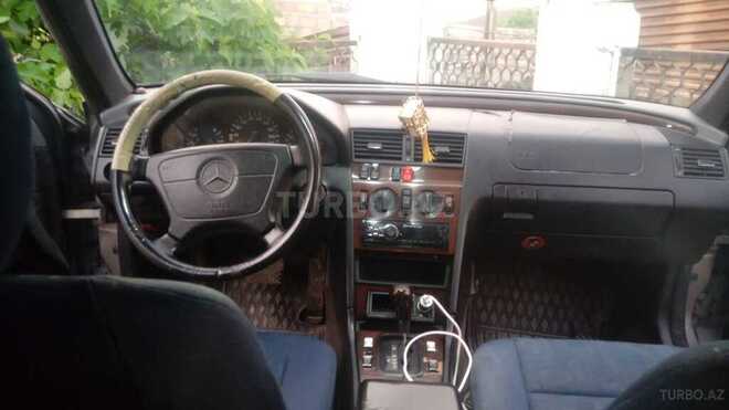 Mercedes C 180 1994, 235,000 km - 1.8 l - Bakı
