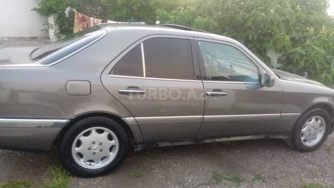 Mercedes C 180 1994, 235,000 km - 1.8 l - Bakı