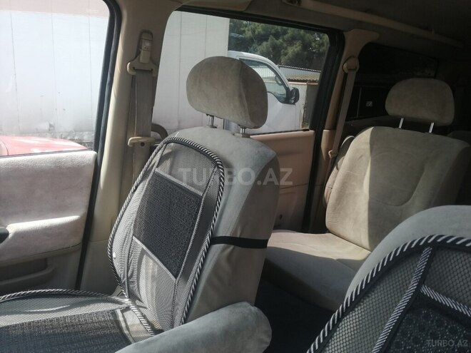 Nissan Serena 2002, 210,000 km - 2.0 l - Bakı