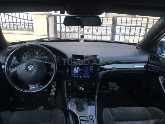 BMW 528 1999, 393,000 km - 2.8 l - Bakı