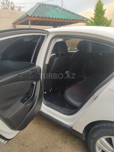 Volkswagen Passat 2008, 242,000 km - 2.0 l - Bakı