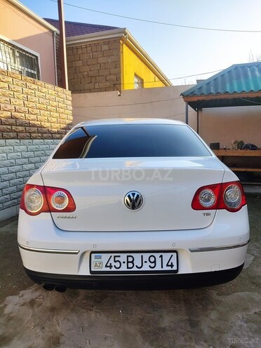 Volkswagen Passat 2008, 242,000 km - 2.0 l - Bakı