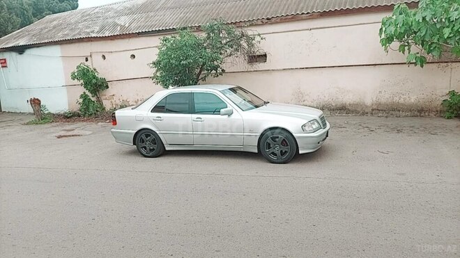 Mercedes C 180 1998, 256,000 km - 1.8 l - Bakı